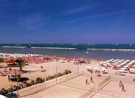 Maria Luisa Hotel